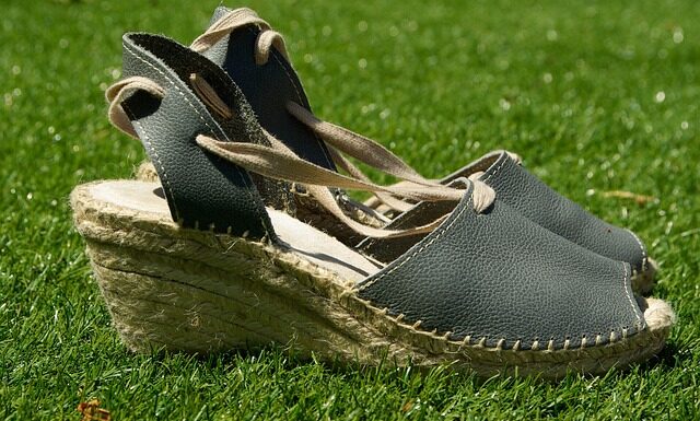 Co to znaczy buty espadryle? Co to znaczy buty espadryle?